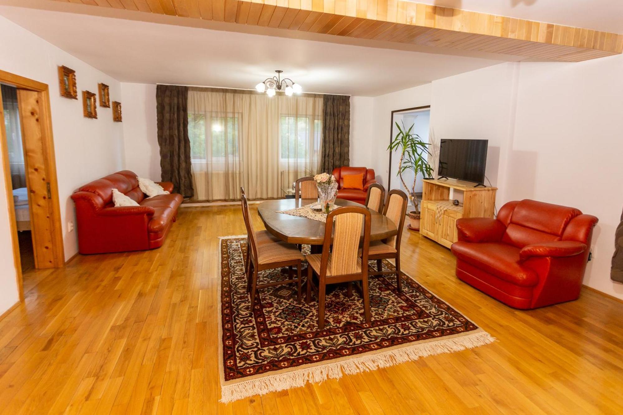 Casa Rumelia Paltineni Bagian luar foto